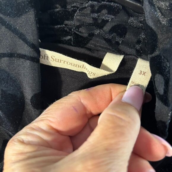 Soft Surroundings Black Floral Burnout Velvet Tunic Top With Crystal Button Cuff - Picture 9 of 12